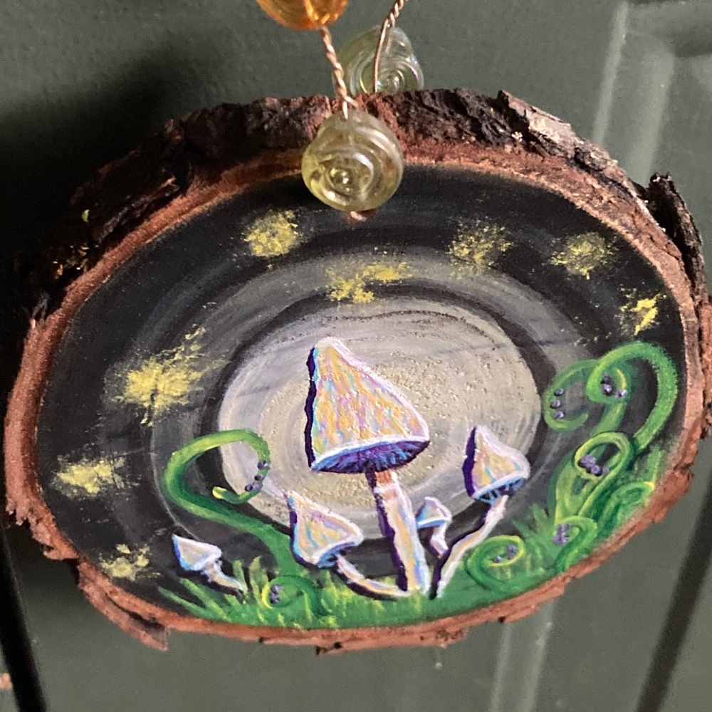 Mushroom Painting on Wood Slice, Door hanger, Ornament